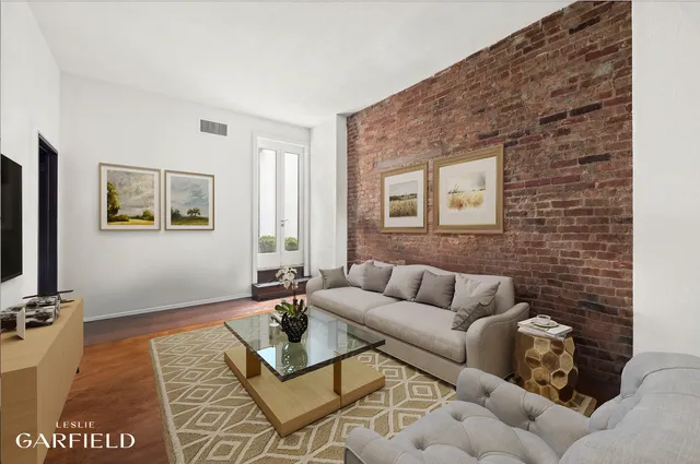 $11,450,000 | 121 East 83rd Street | Upper East Side