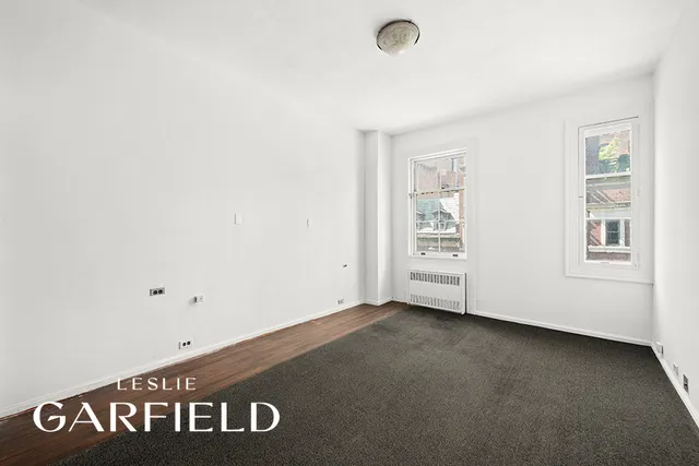 $11,450,000 | 121 East 83rd Street | Upper East Side