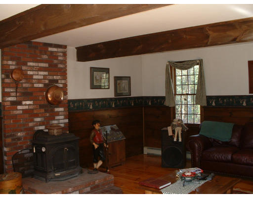 40 Peter Road Plymouth, MA 02360 - Photo 5 of 17 Gallery Image 5