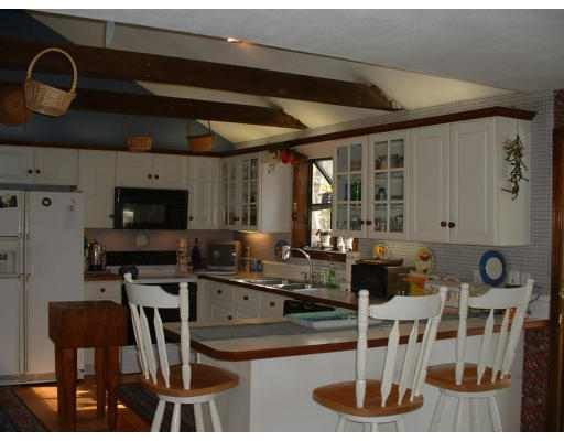 40 Peter Road Plymouth, MA 02360 - Photo 10 of 17 Gallery Image 10