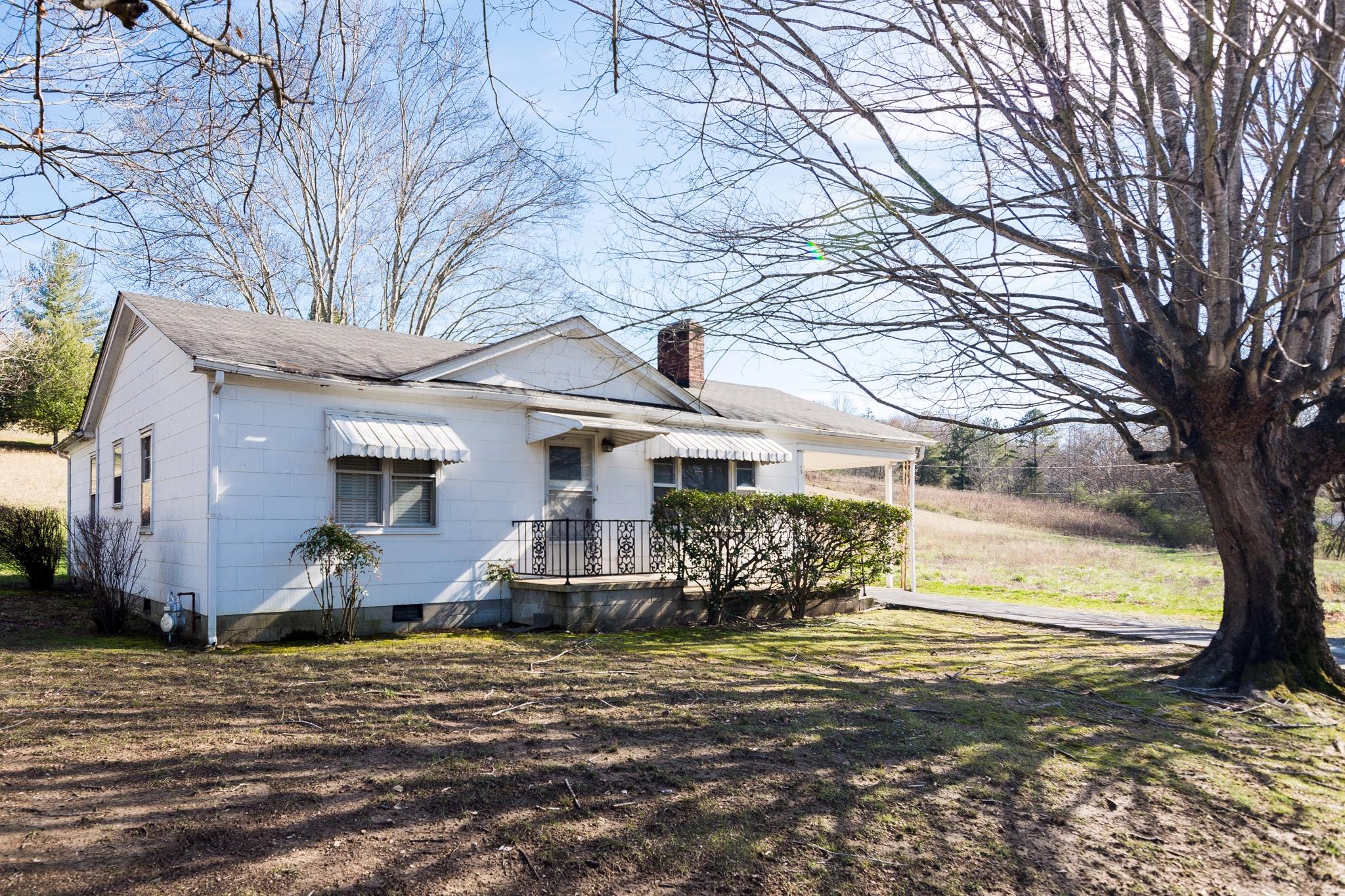 1790 Main Street Dunlap, TN 37327 - Photo 1 of 27 Front View