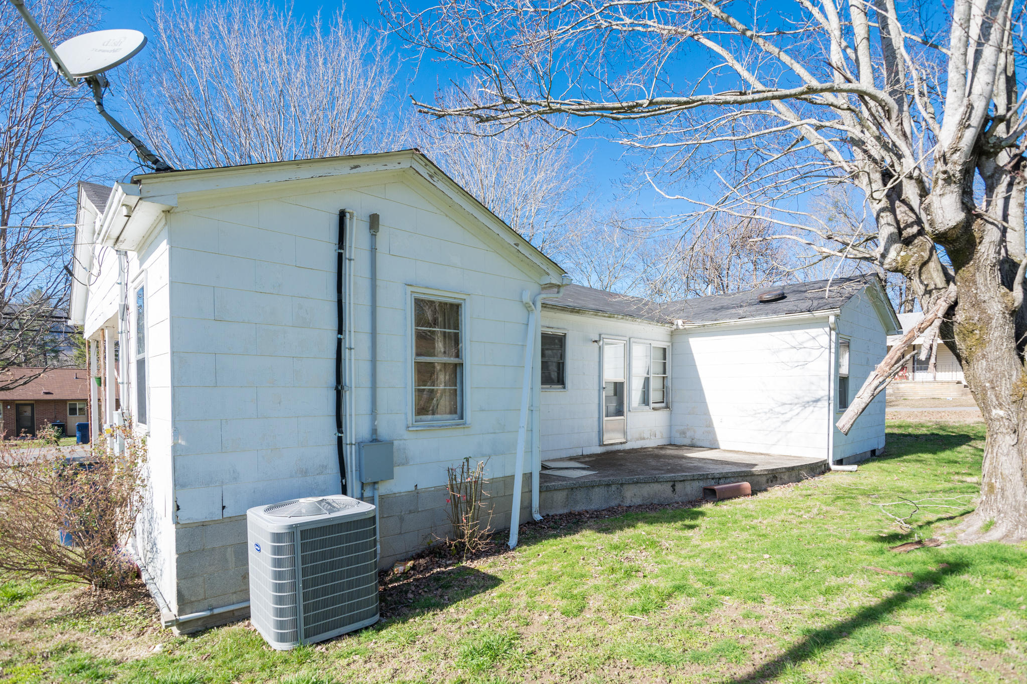 1790 Main Street Dunlap, TN 37327 - Photo 20 of 27 Back View