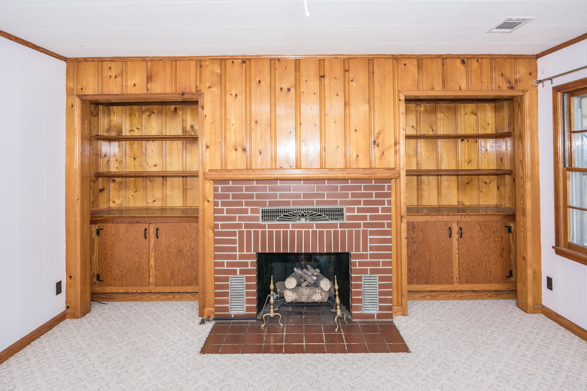 1790 Main Street Dunlap, TN 37327 - Photo 5 of 27 Fire Place