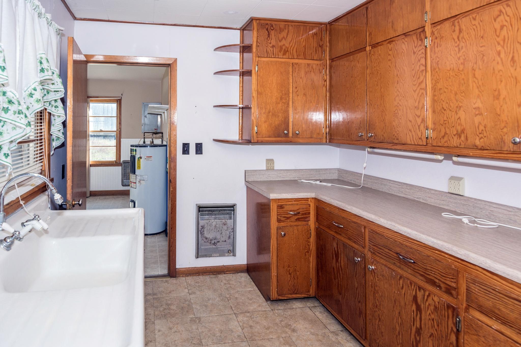 1790 Main Street Dunlap, TN 37327 - Photo 6 of 27 Kitchen
