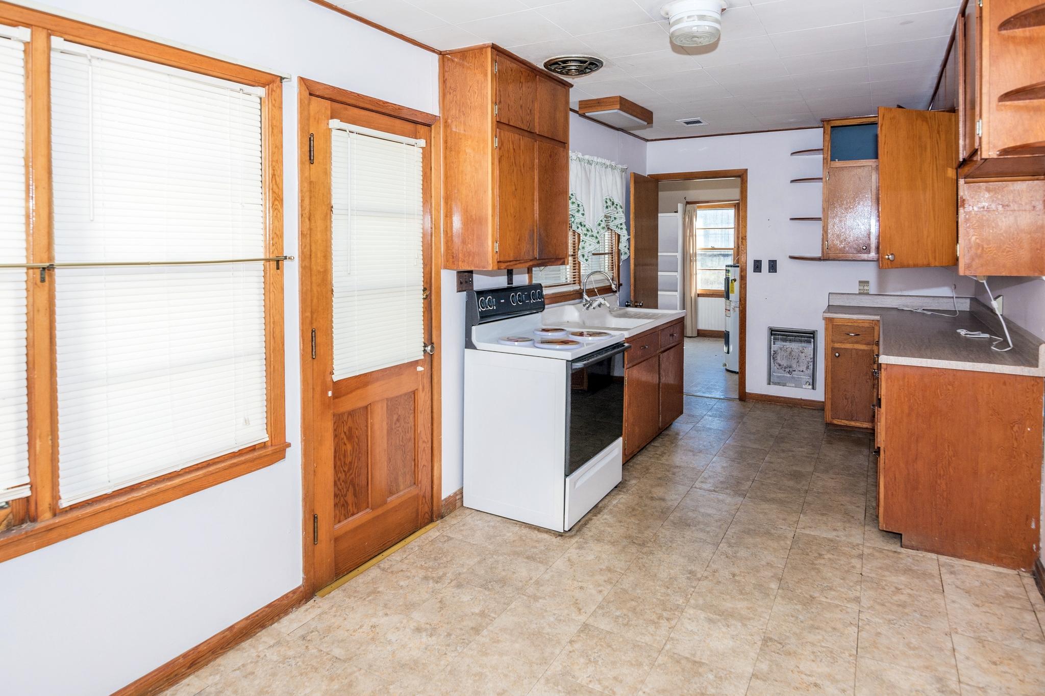 1790 Main Street Dunlap, TN 37327 - Photo 9 of 27 Kitchen