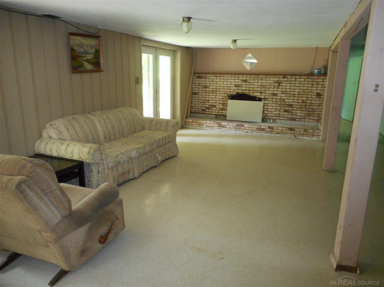 6960 Burns Line Road Lexington, MI 48450 - Photo 9 of 24