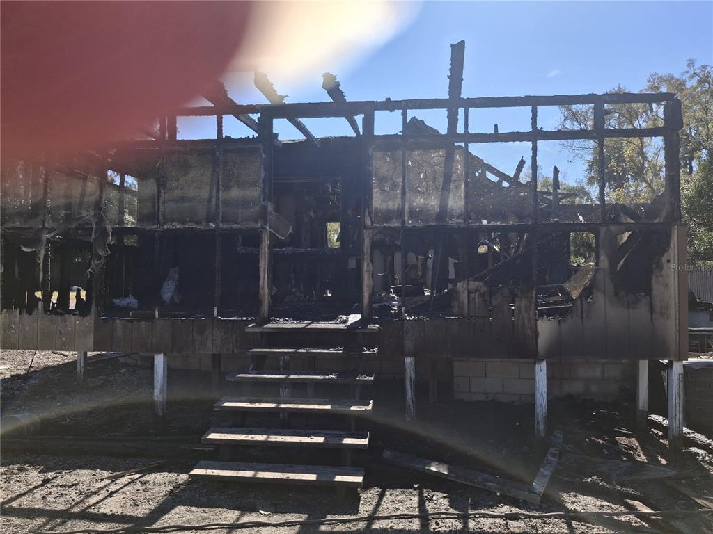 a view of fountain in front of building