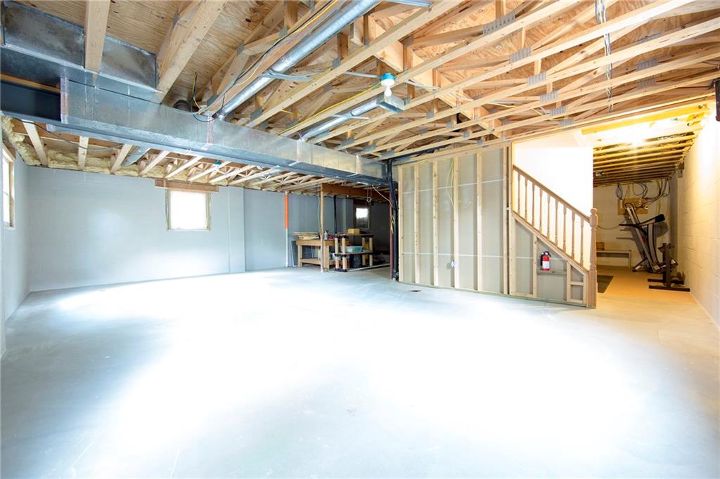151 Drake Road Bethel Park, PA 15102 - Photo 21 of 25 Gallery Image 21