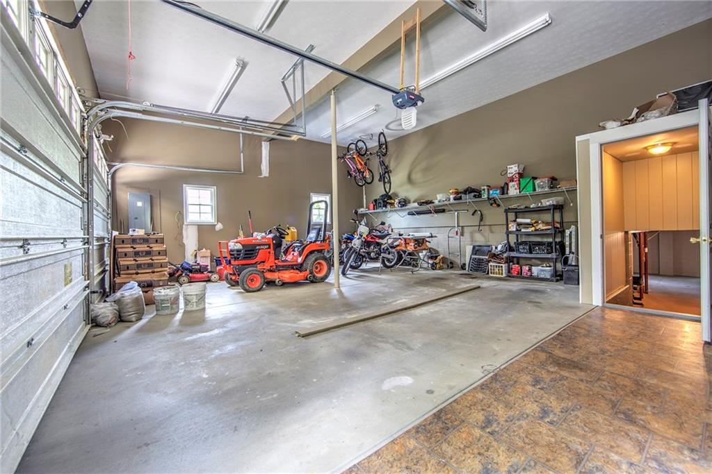 151 Drake Road Bethel Park, PA 15102 - Photo 22 of 25 Gallery Image 22