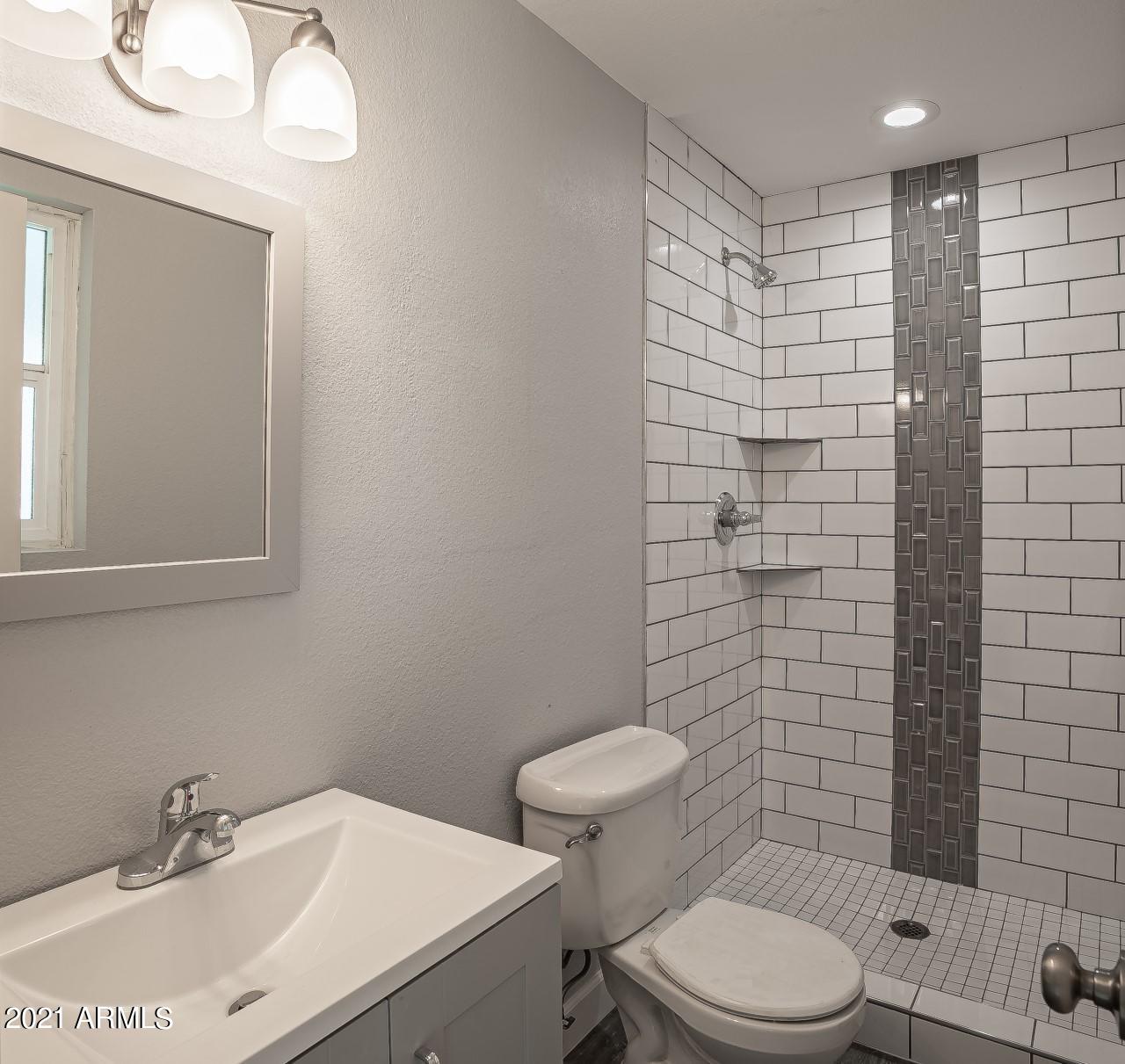 3142 West Cactus Road Phoenix, AZ 85029 - Photo 17 of 23 Summers Ventures LLC - thumbnail__S7A092