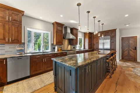 $6,250,000 | 120 Highway 28, Unit 3, Crystal Bay, NV 89402