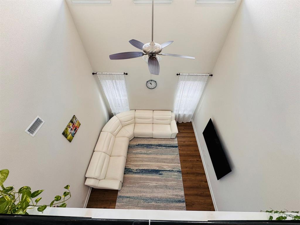 10571 Prairie Rose Road Frisco, TX 75035 - Photo 7 of 23 Gallery Image 7