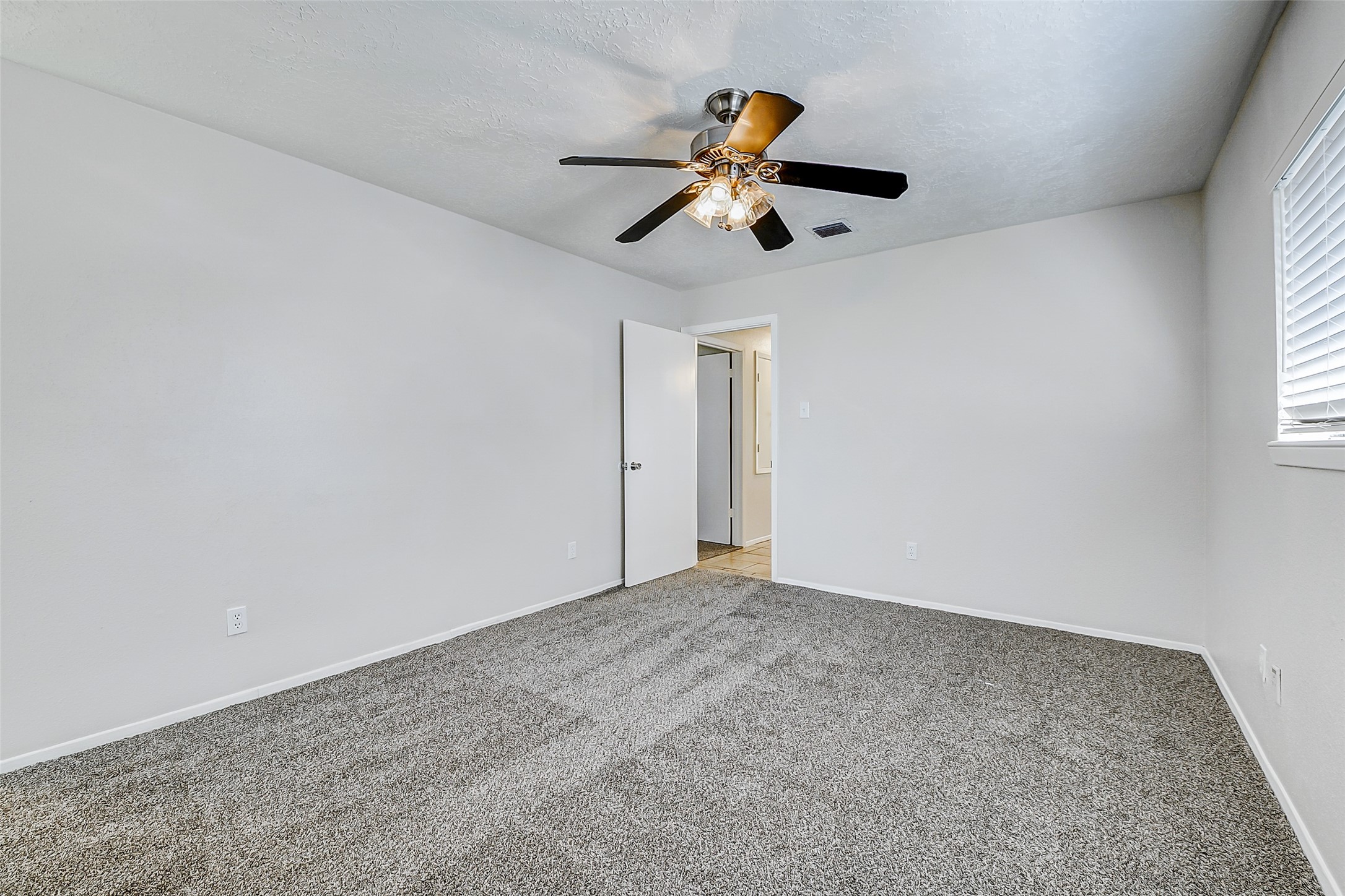 9842 Shell Rock Road La Porte, TX 77571 - Photo 19 of 27