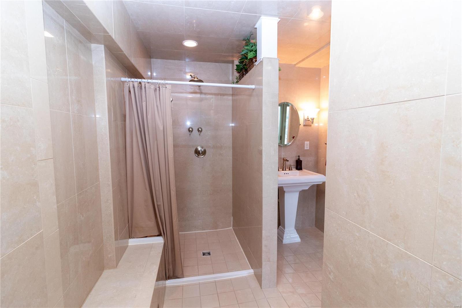 2814 Yaeger Road St. Louis, MO 63129 - Photo 22 of 40 Gallery Image 22