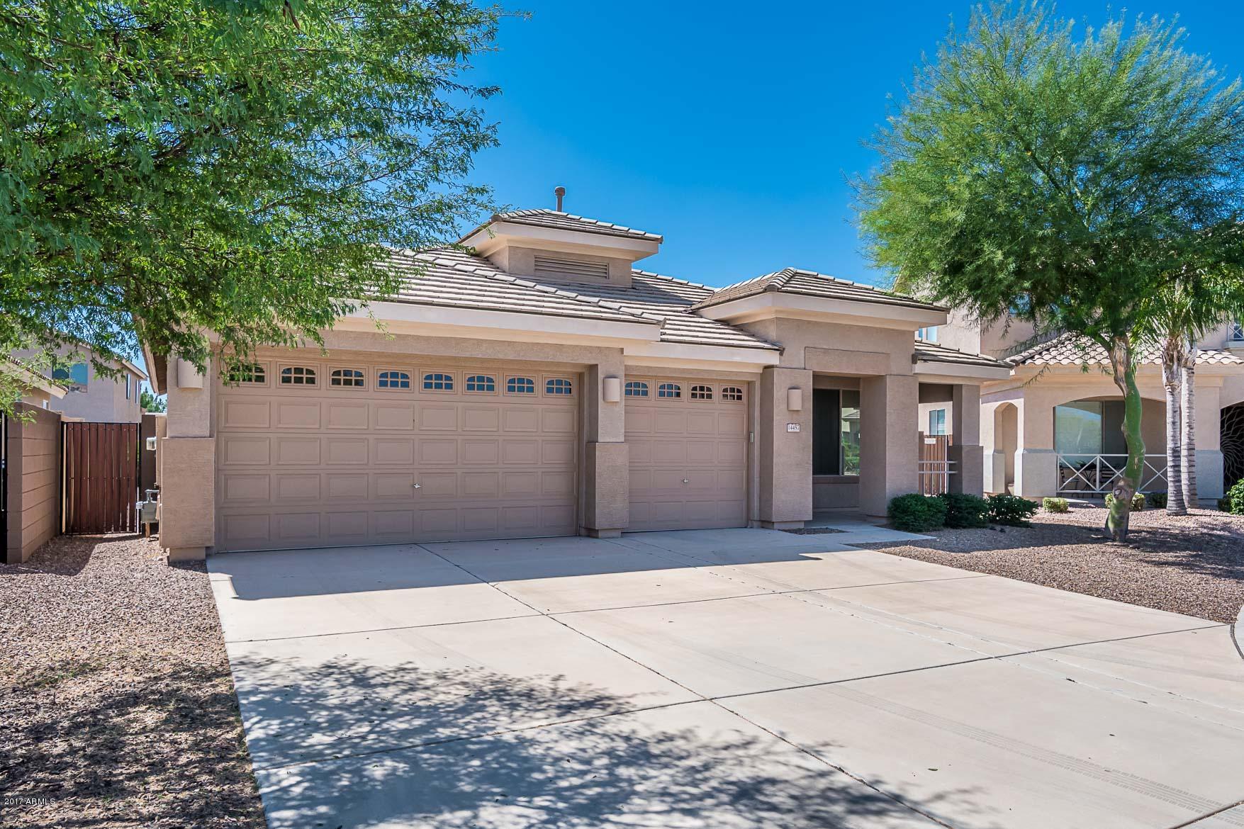 14457 West Redfield Road Surprise, AZ 85379 - Photo 3 of 33 14457 W Redfield Rd - MLS-5