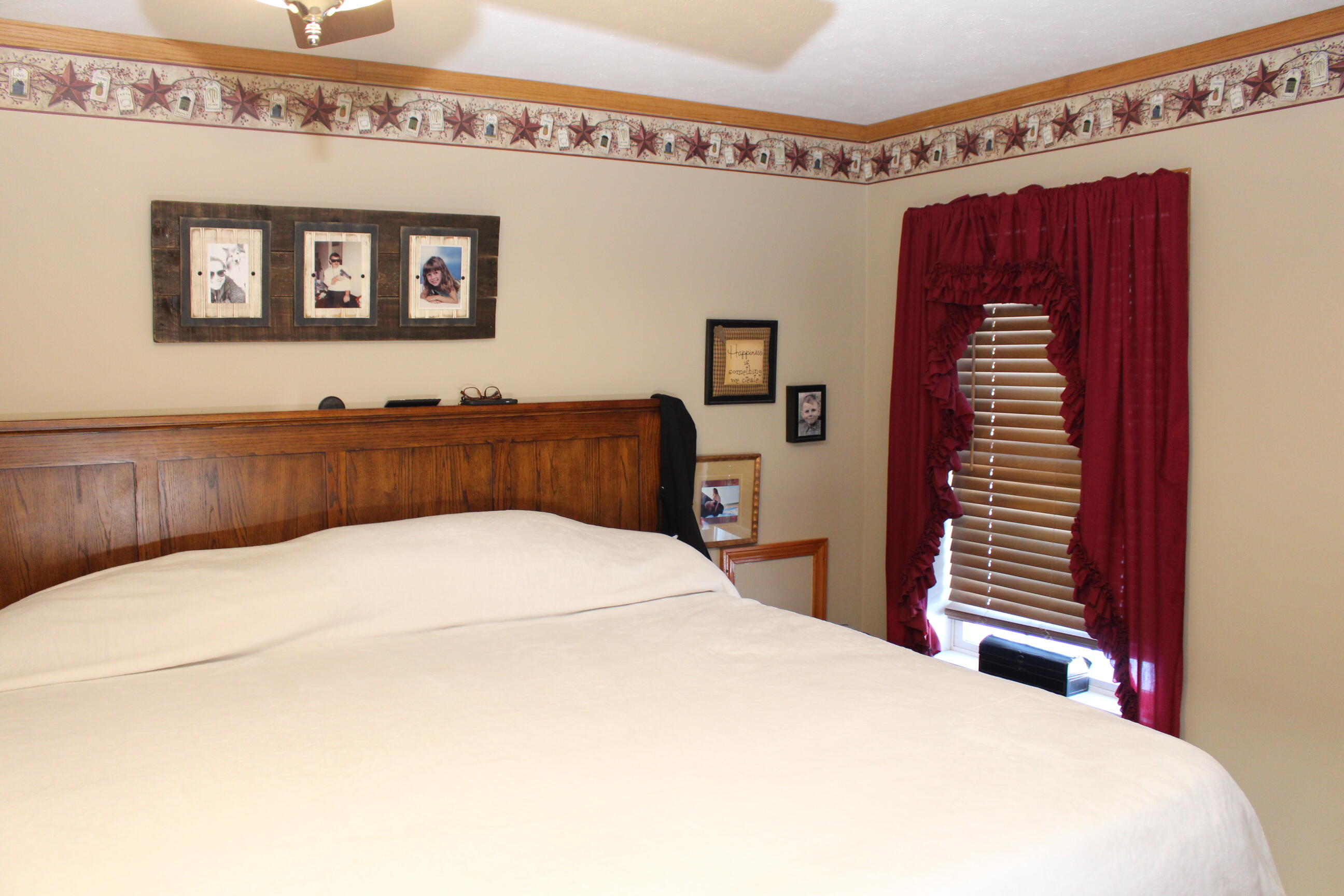 10289 Lee Road Grass Lake, MI 49240 - Photo 30 of 78 IMG_1152