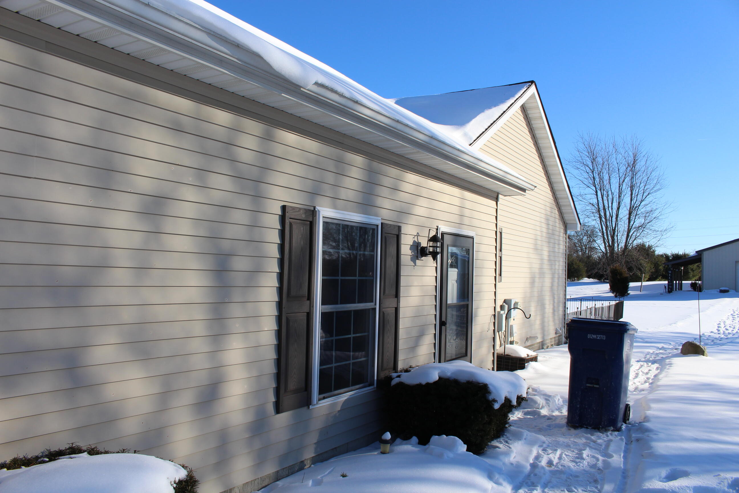 10289 Lee Road Grass Lake, MI 49240 - Photo 76 of 78 IMG_1132