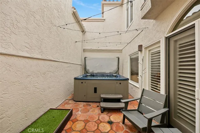 $2,465,900 | 876 Cofair Court, Solana Beach, CA 92075