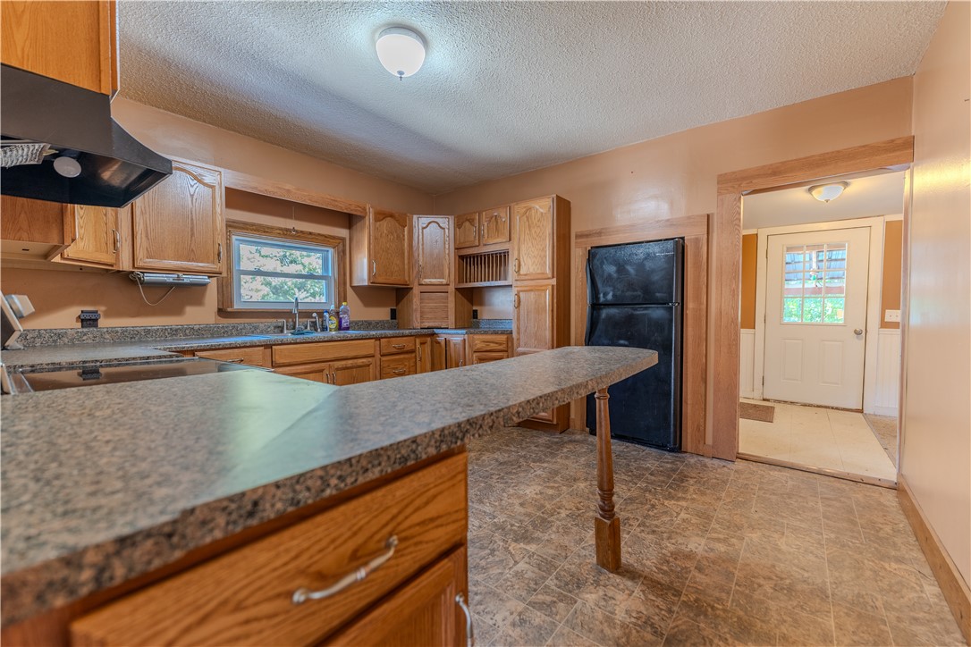 36 Warden Street Bath, NY 14810 - Photo 5 of 20