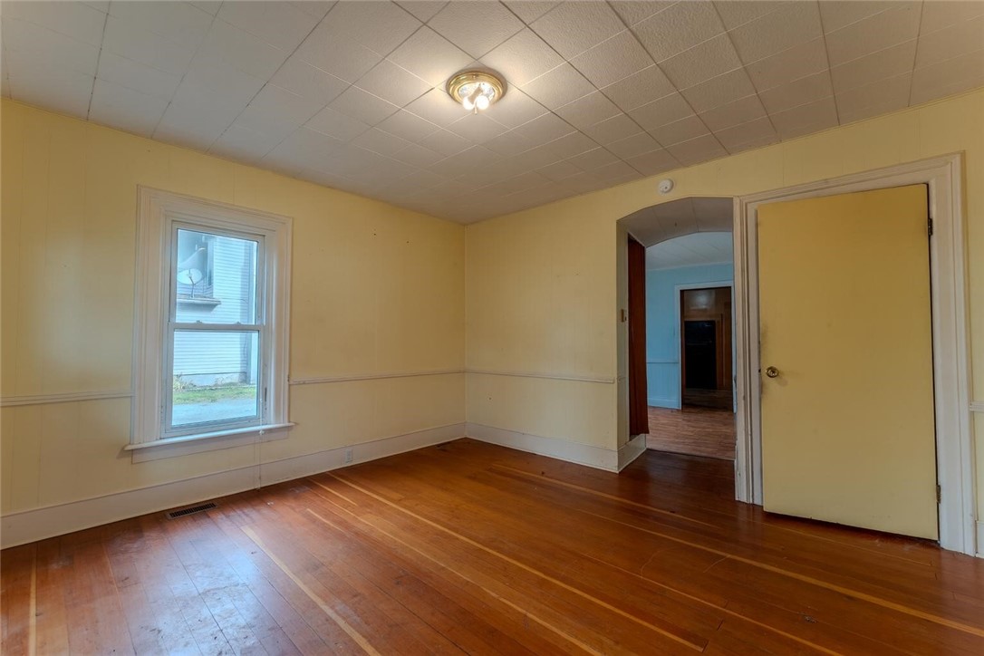 36 Warden Street Bath, NY 14810 - Photo 9 of 20