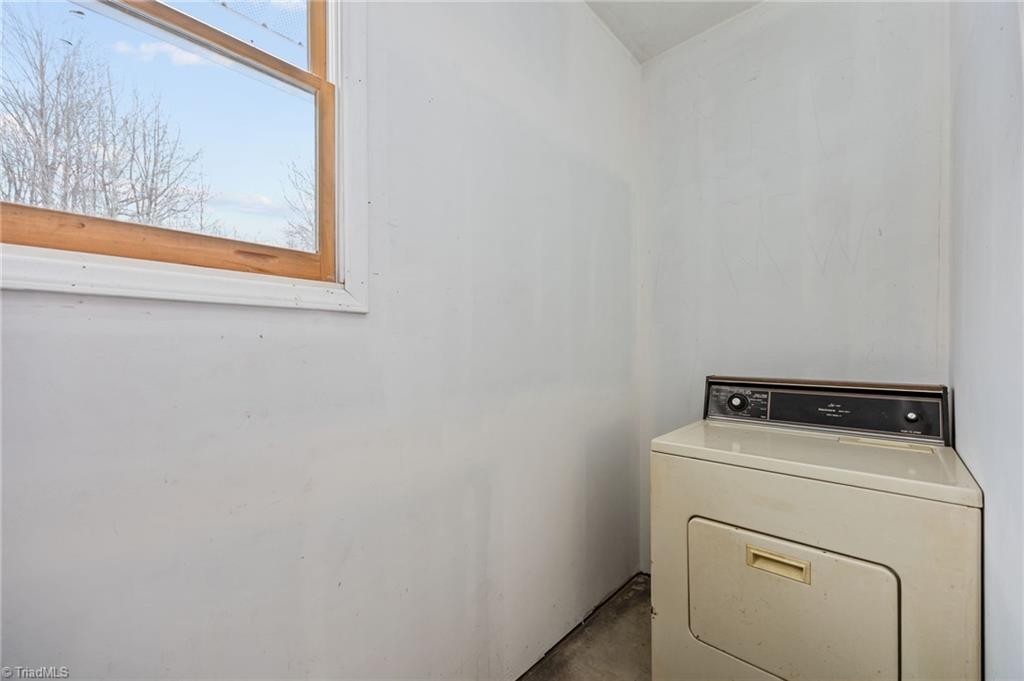 6416 Patterson Road Snow Camp, NC 27349 - Photo 20 of 32 Laundry Room