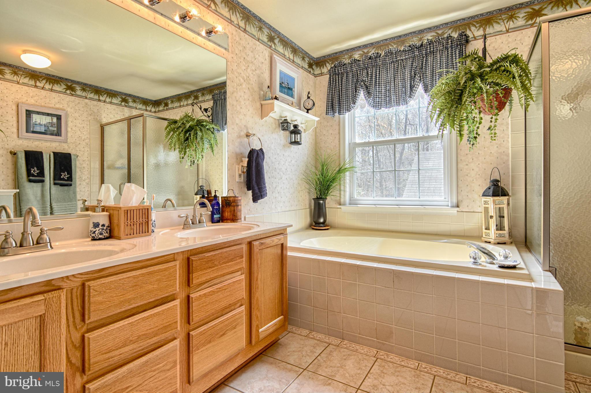 9 Ridgeway Road Stafford, VA 22556 - Photo 14 of 27 Bath (Master)