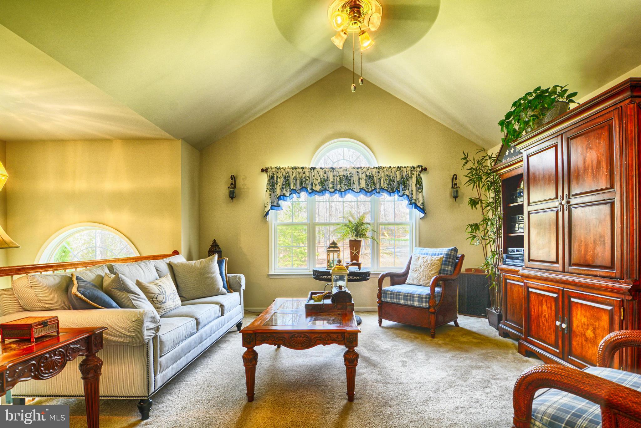 9 Ridgeway Road Stafford, VA 22556 - Photo 3 of 27 Living Room