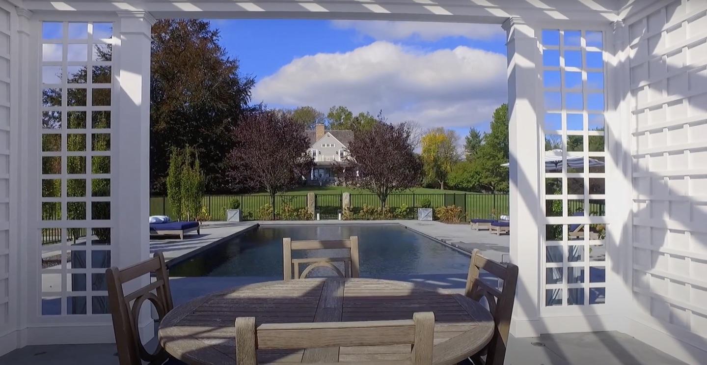 507 Smith Ridge Road New Canaan, CT 06840 - Photo 11 of 16 a view of a patio