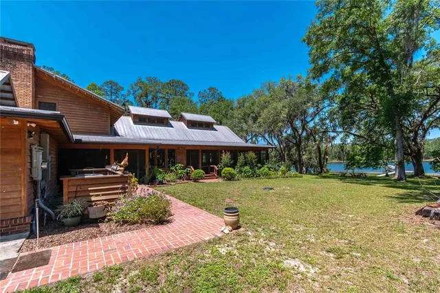 $1,395,000 | 943 County Road 21, Hawthorne, FL 32640