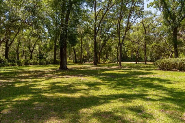 $1,395,000 | 943 County Road 21, Hawthorne, FL 32640