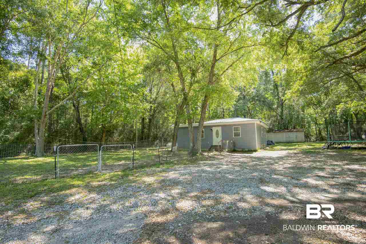23425 Vaughn Road Robertsdale, AL 36567 - Photo 3 of 19
