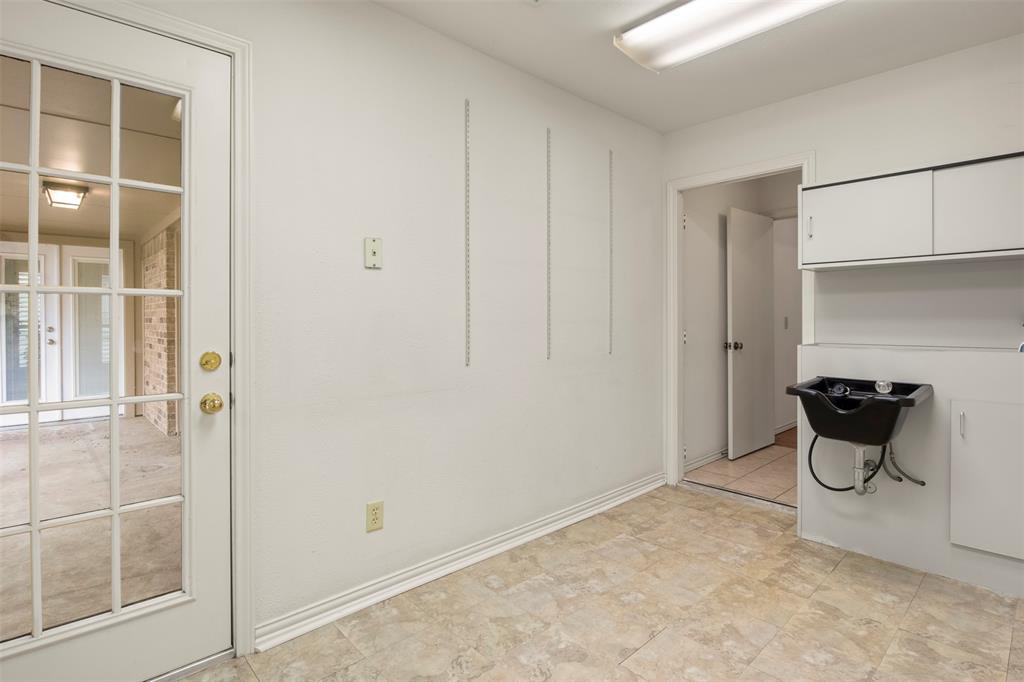 1104 Timberbend Trail Allen, TX 75002 - Photo 25 of 32 a view of an empty room