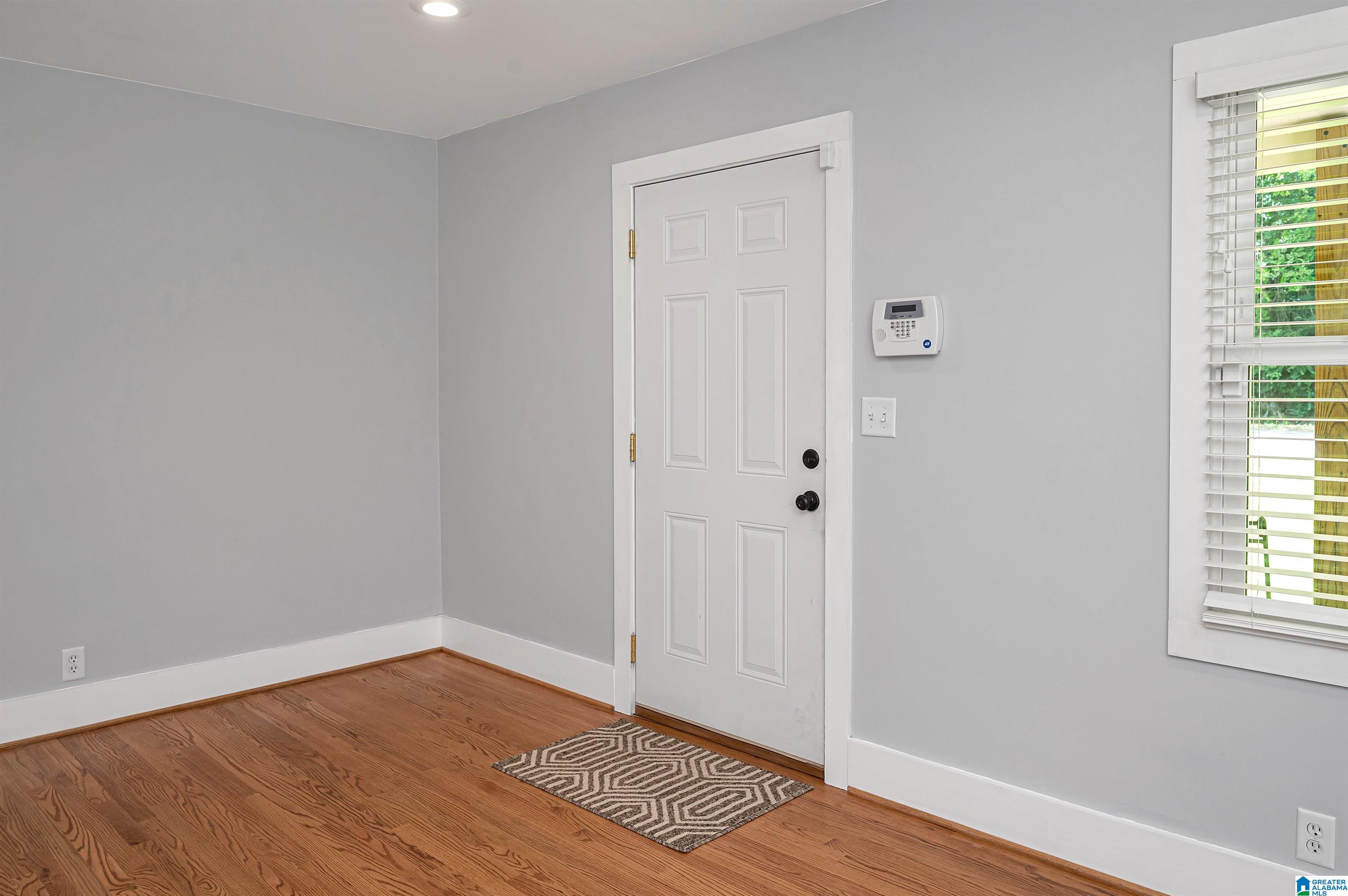 519 Oxmoor Road Birmingham, AL 35209 - Photo 6 of 33
