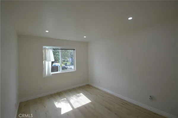 $724,999 | 551 West 101st Street, Los Angeles, CA 90044