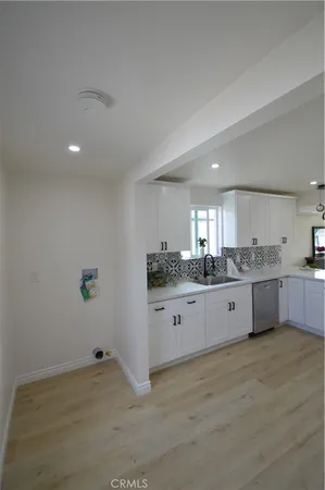 $724,999 | 551 West 101st Street, Los Angeles, CA 90044