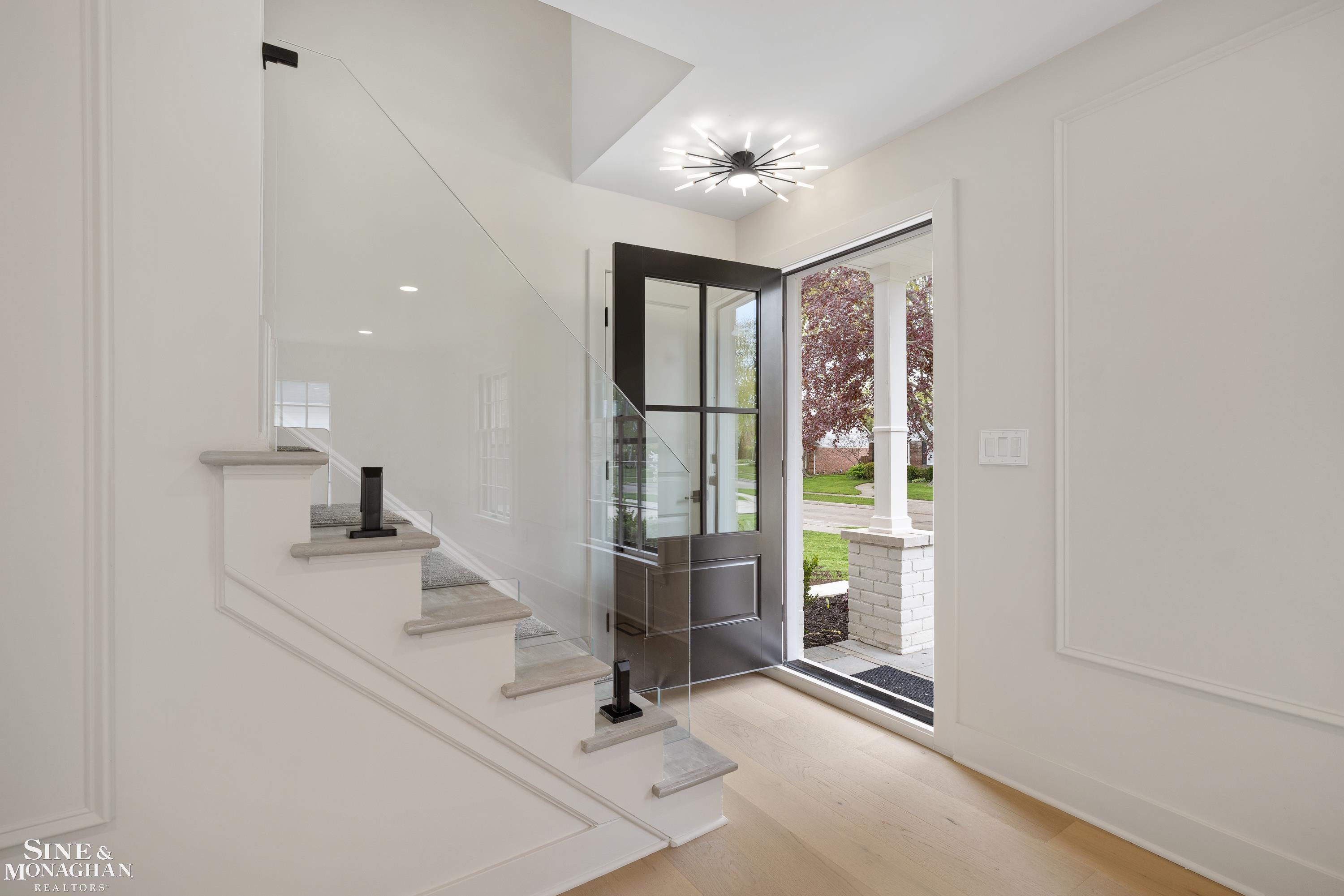 773 Hawthorne Road Grosse Pointe, MI 48236 - Photo 5 of 73