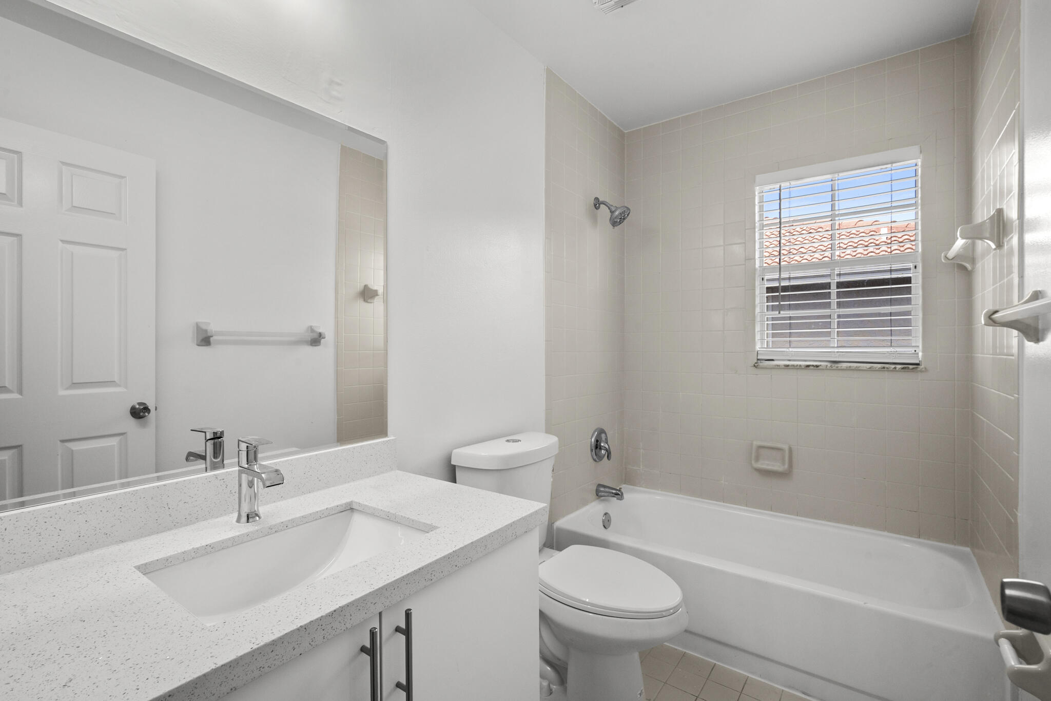 20970 Via Olander Boca Raton, Unit D Boca Raton, FL 33428 - Photo 18 of 35 DSC03054