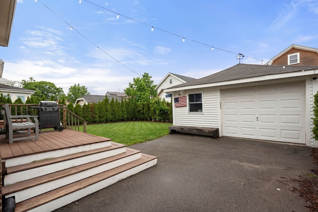 228 Atlantic Street Quincy, MA 02171 - Photo 4 of 5