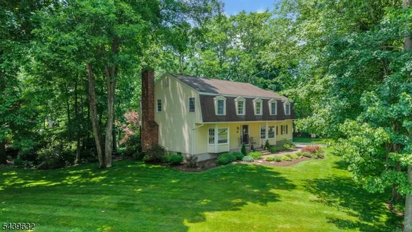 $799,000 | 20 Lark Lane, Oak Ridge, NJ 07438