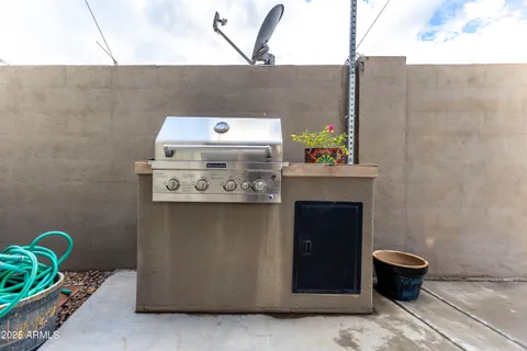 a view of front door and small houses