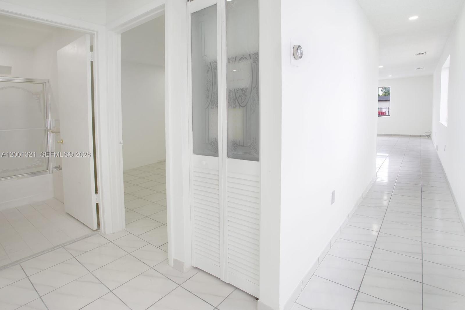 11511 Southwest 180th Street Miami, FL 33157 - Photo 8 of 22