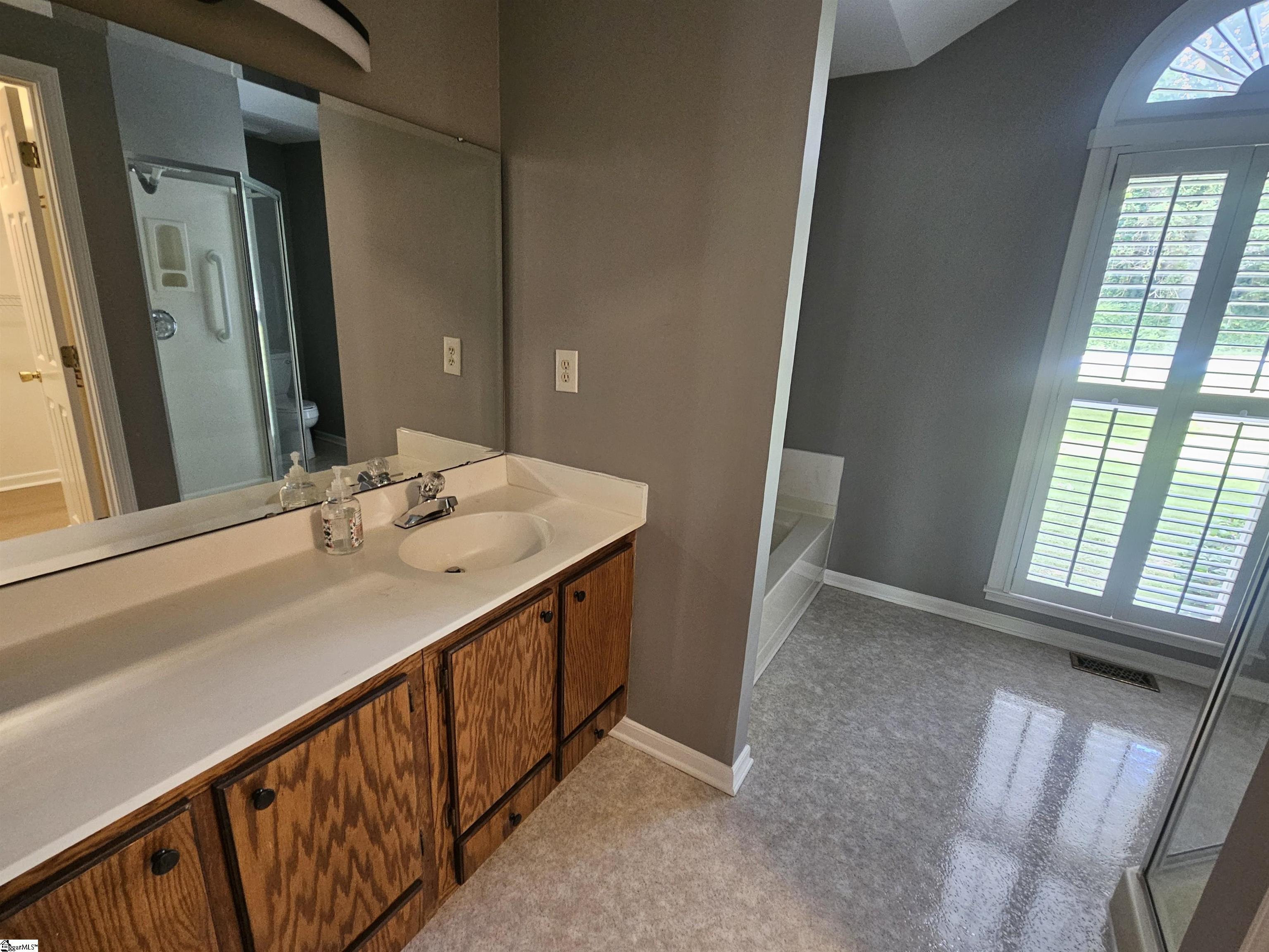 803 Dillard Road Greer, SC 29650 - Photo 17 of 33