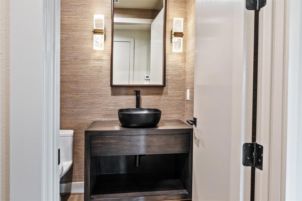 120 Meandering Way Mabank, TX 75156 - Photo 13 of 26