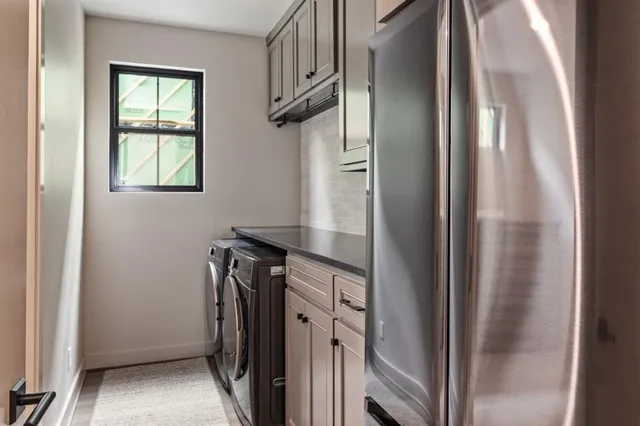 a view of walk in closet