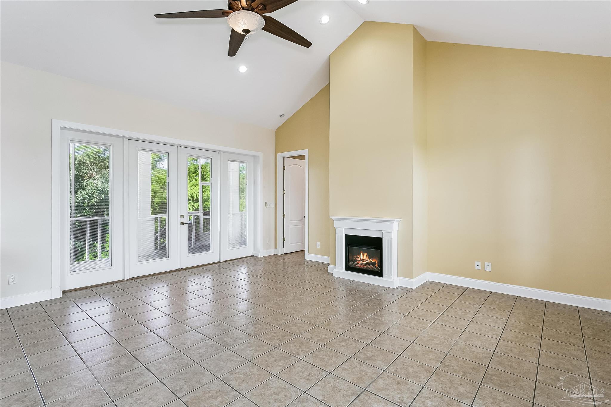 5609 Ponte Verde Road Pensacola, FL 32507 - Photo 4 of 41 Gallery Image 4