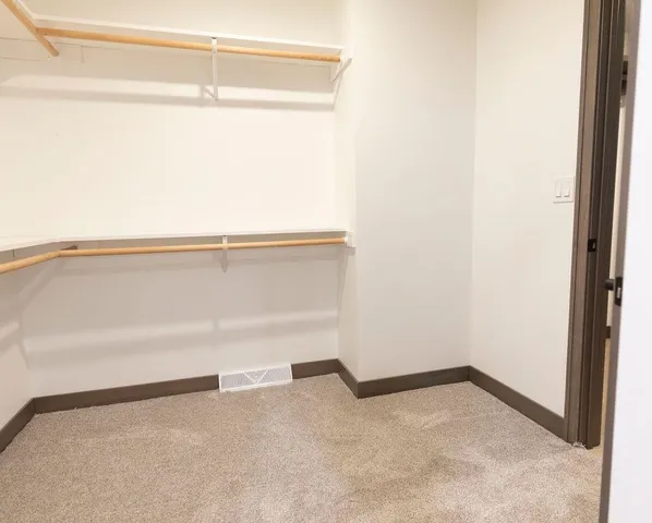 $519,900 | 3715 Westpoint Road, Suamico, WI 54313