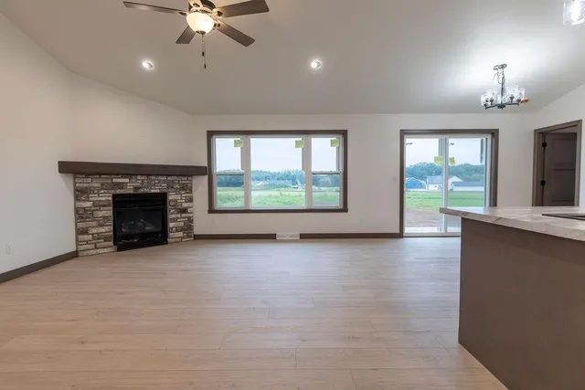 $519,900 | 3715 Westpoint Road, Suamico, WI 54313