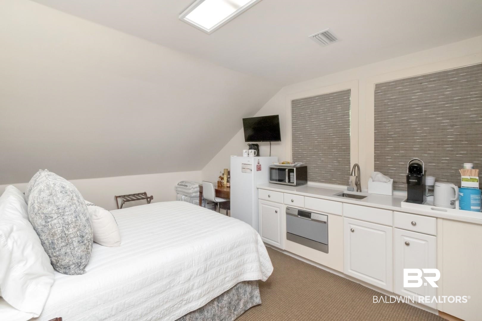 4810 Mums Court Mobile, AL 36608 - Photo 46 of 50 Bedroom featuring dark carpet and lofted ceiling