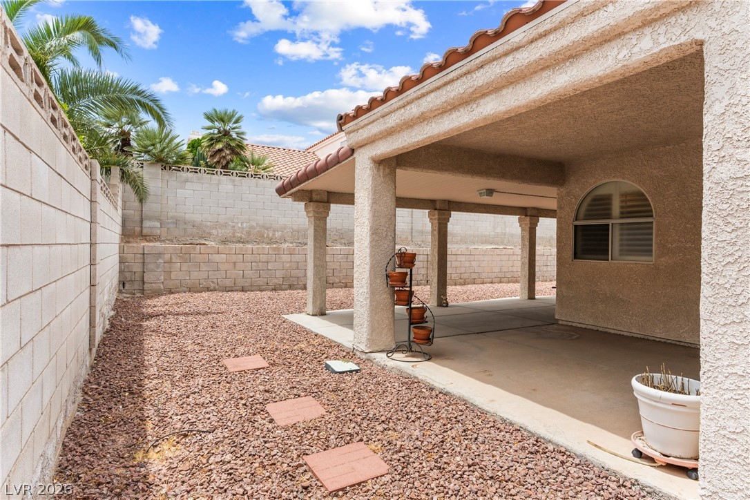 5 Barton Spring Circle Henderson, NV 89074 - Photo 27 of 46