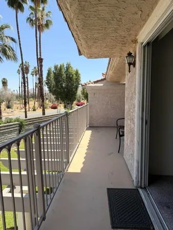 $2,200 | 505 South Farrell Drive, Unit R112, Palm Springs, CA 92264
